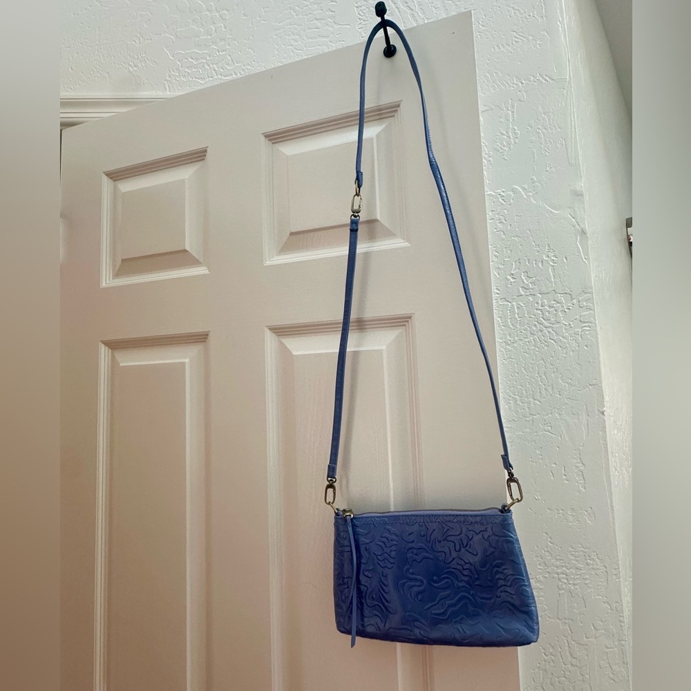 HOBO Darcy | Elegant Blue Embossed Shoulder Bag